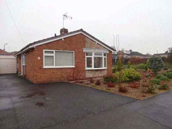 2 bedroom Detached f...